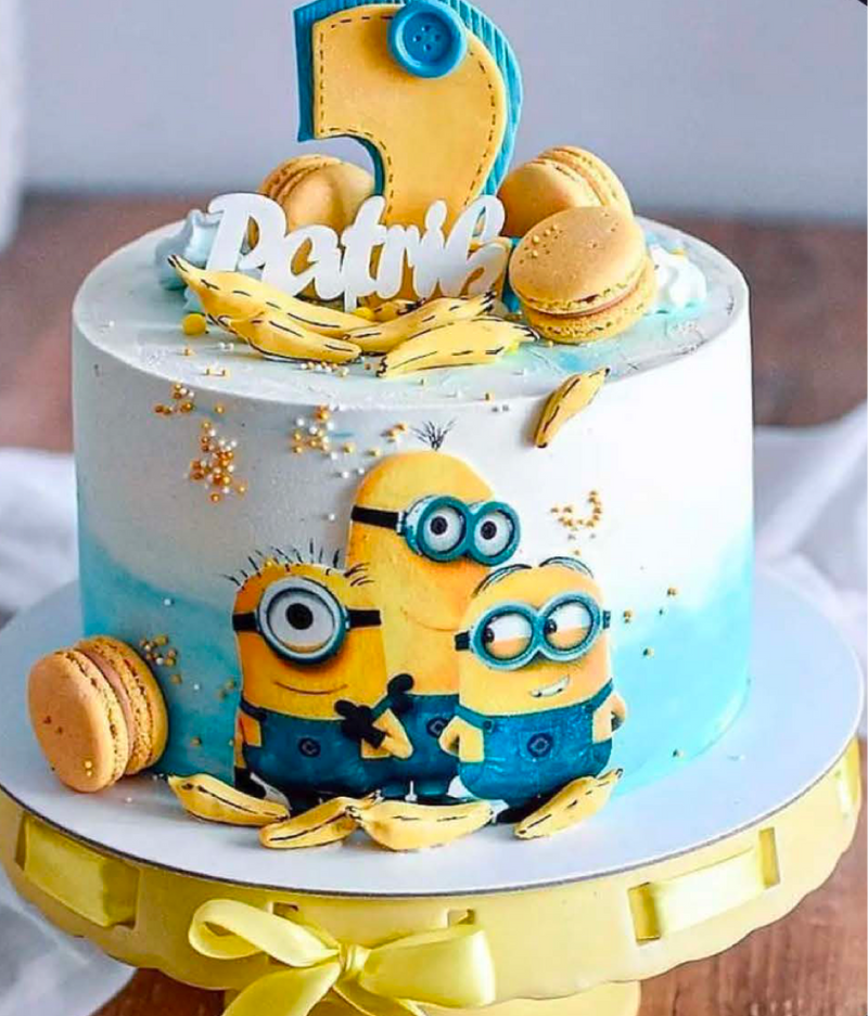 Minions Cake