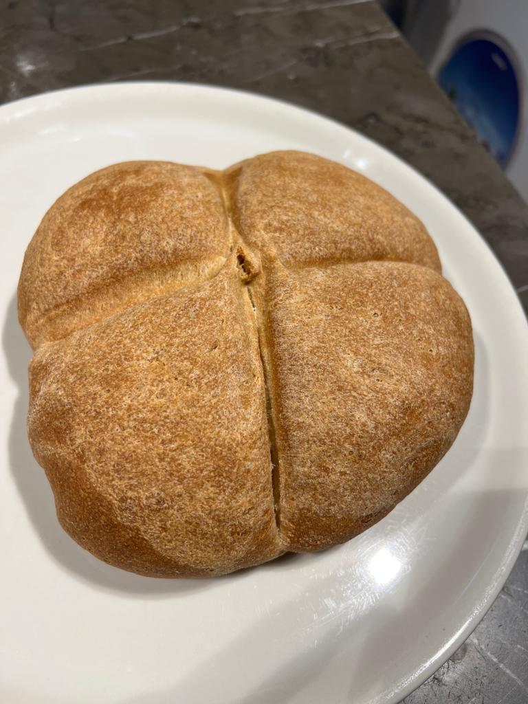 ROUND FRESH BREAD 1 Kg